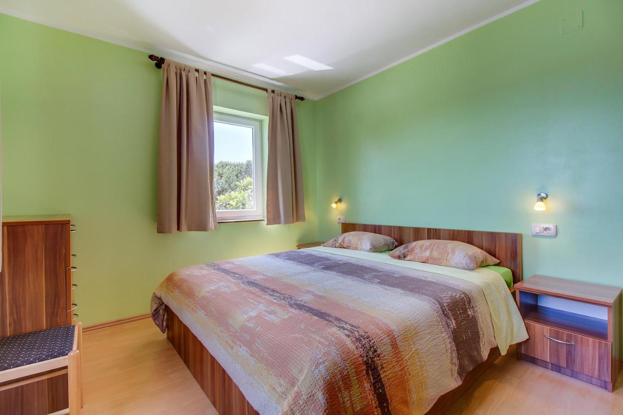 Apartments And Rooms By The Sea Nerezine, Losinj - 11815 Eksteriør bilde
